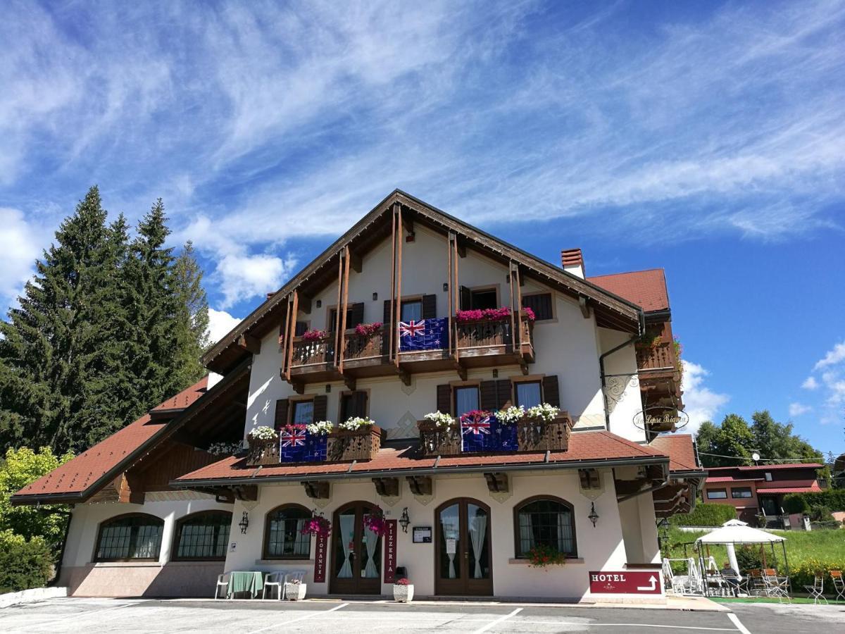 Hotel La Lepre Bianca Галион Екстериор снимка