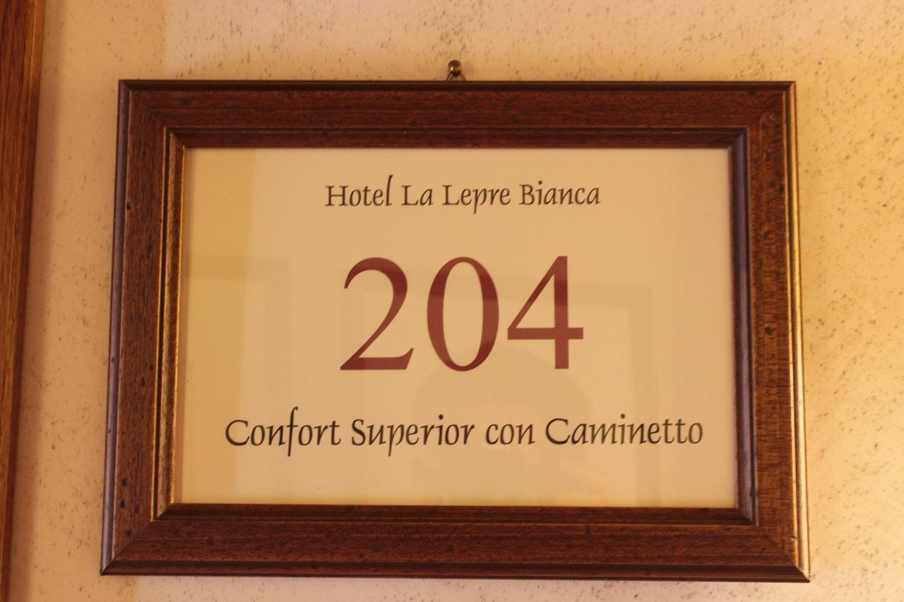 Hotel La Lepre Bianca Галион Екстериор снимка