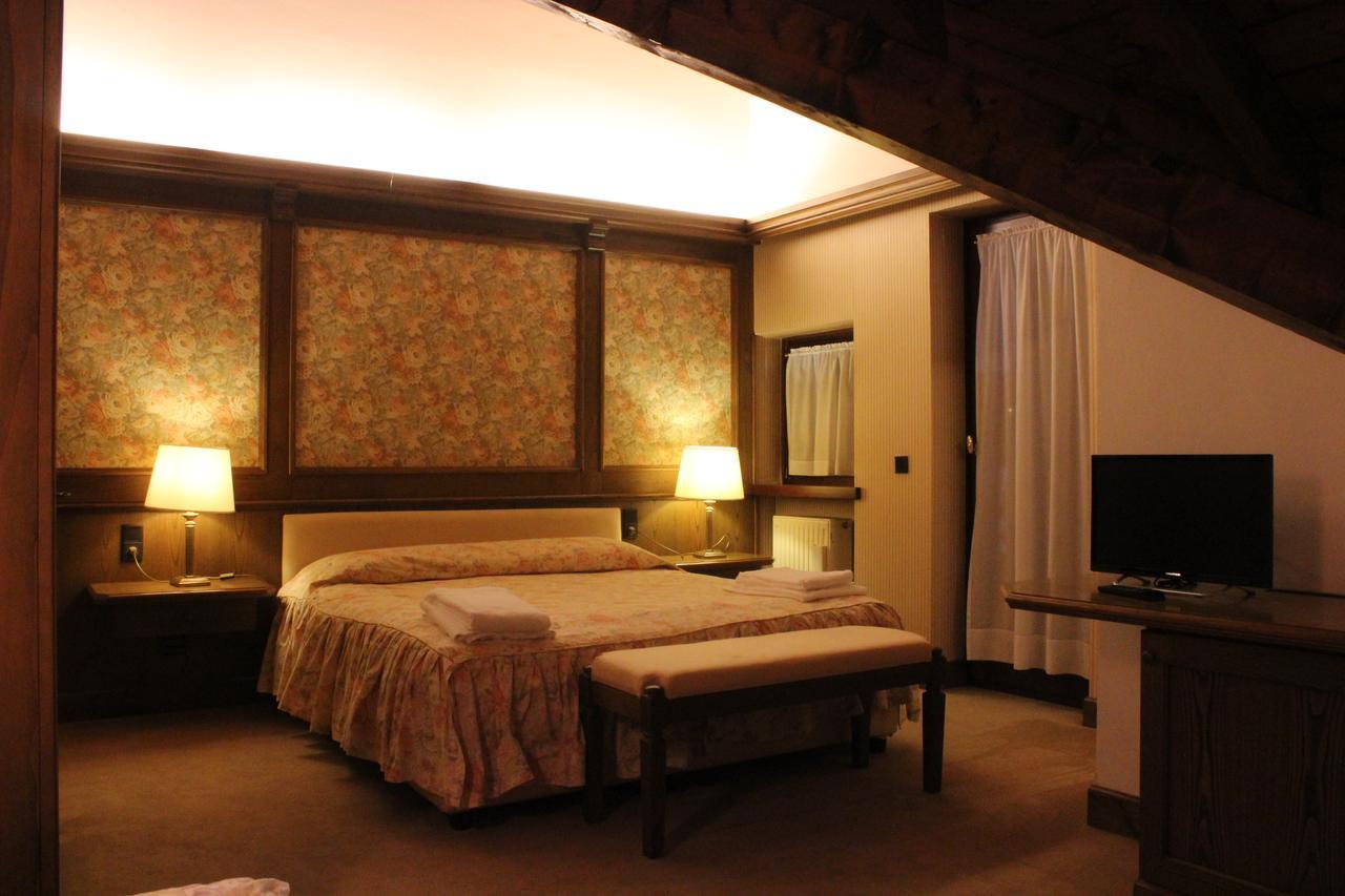 Hotel La Lepre Bianca Галион Екстериор снимка
