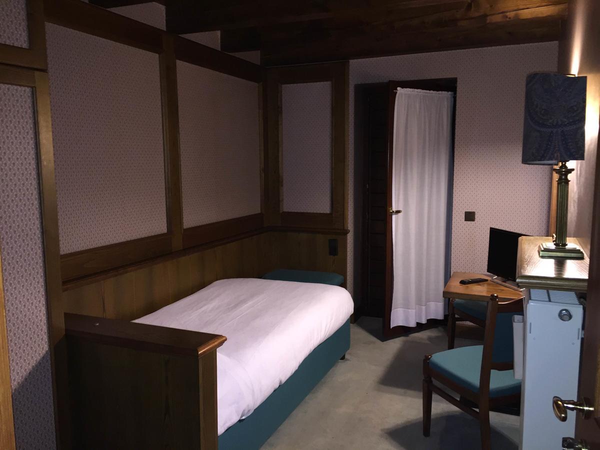 Hotel La Lepre Bianca Галион Екстериор снимка