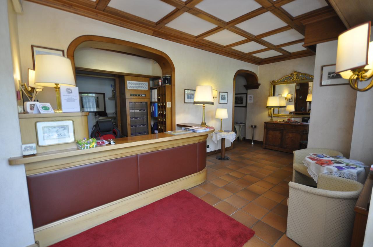 Hotel La Lepre Bianca Галион Екстериор снимка