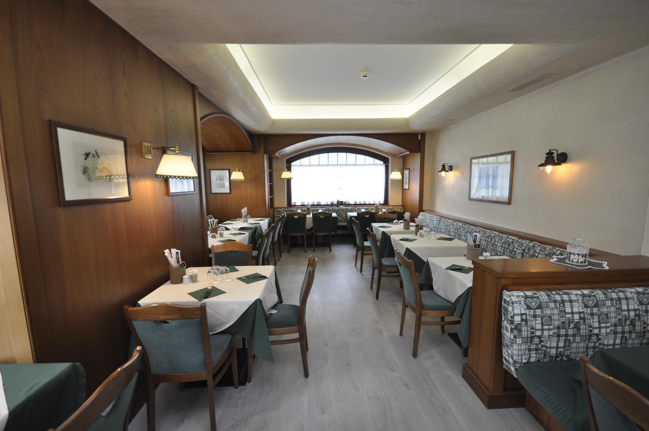 Hotel La Lepre Bianca Галион Екстериор снимка