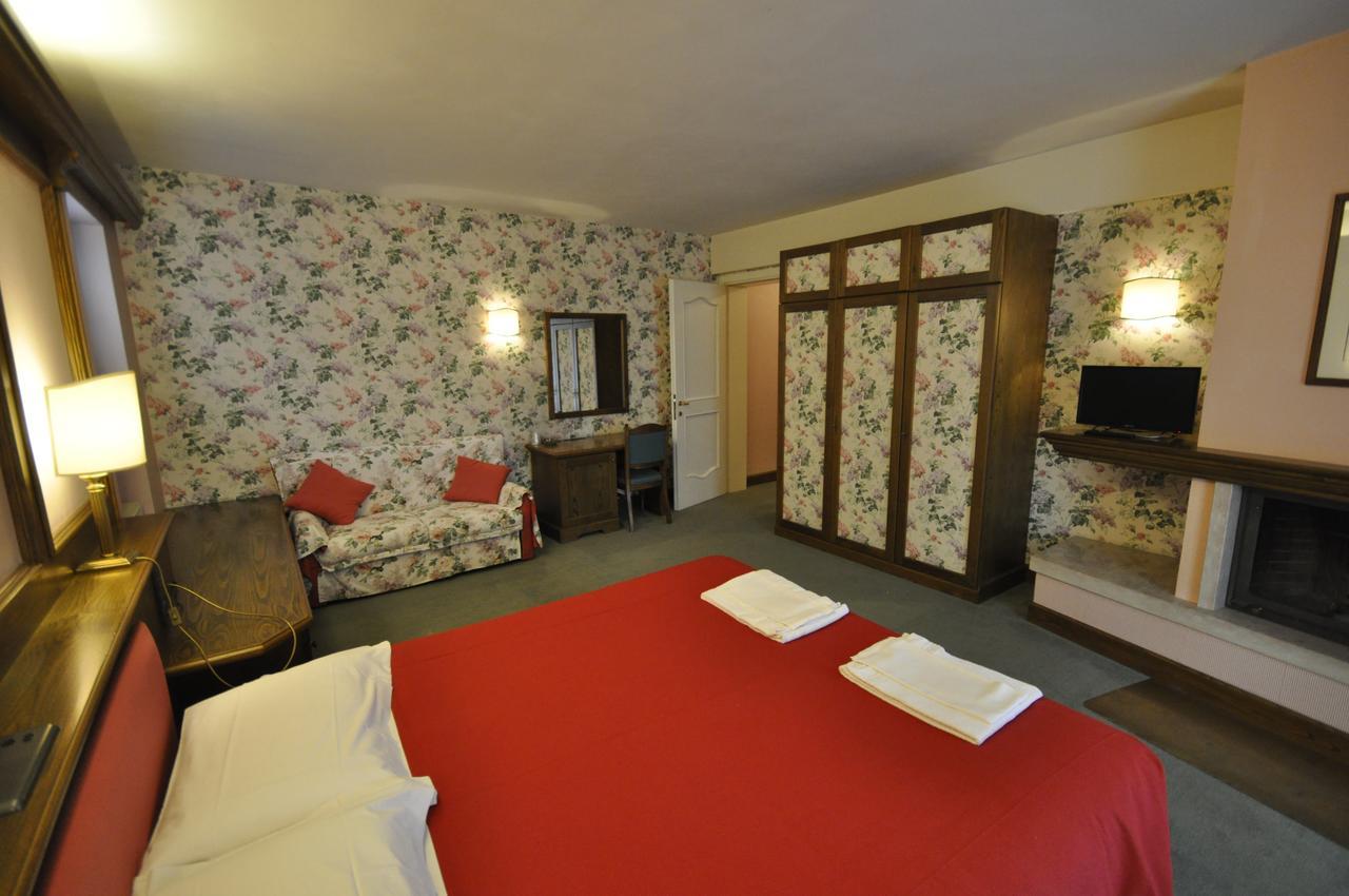 Hotel La Lepre Bianca Галион Екстериор снимка