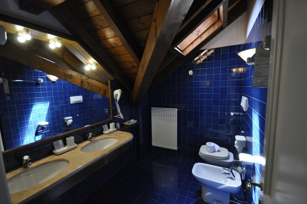 Hotel La Lepre Bianca Галион Екстериор снимка