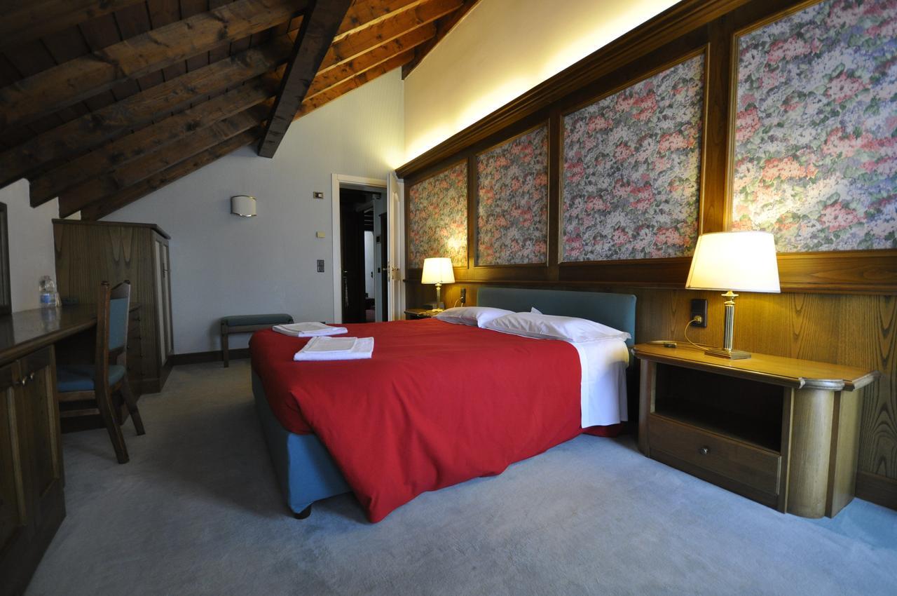 Hotel La Lepre Bianca Галион Екстериор снимка