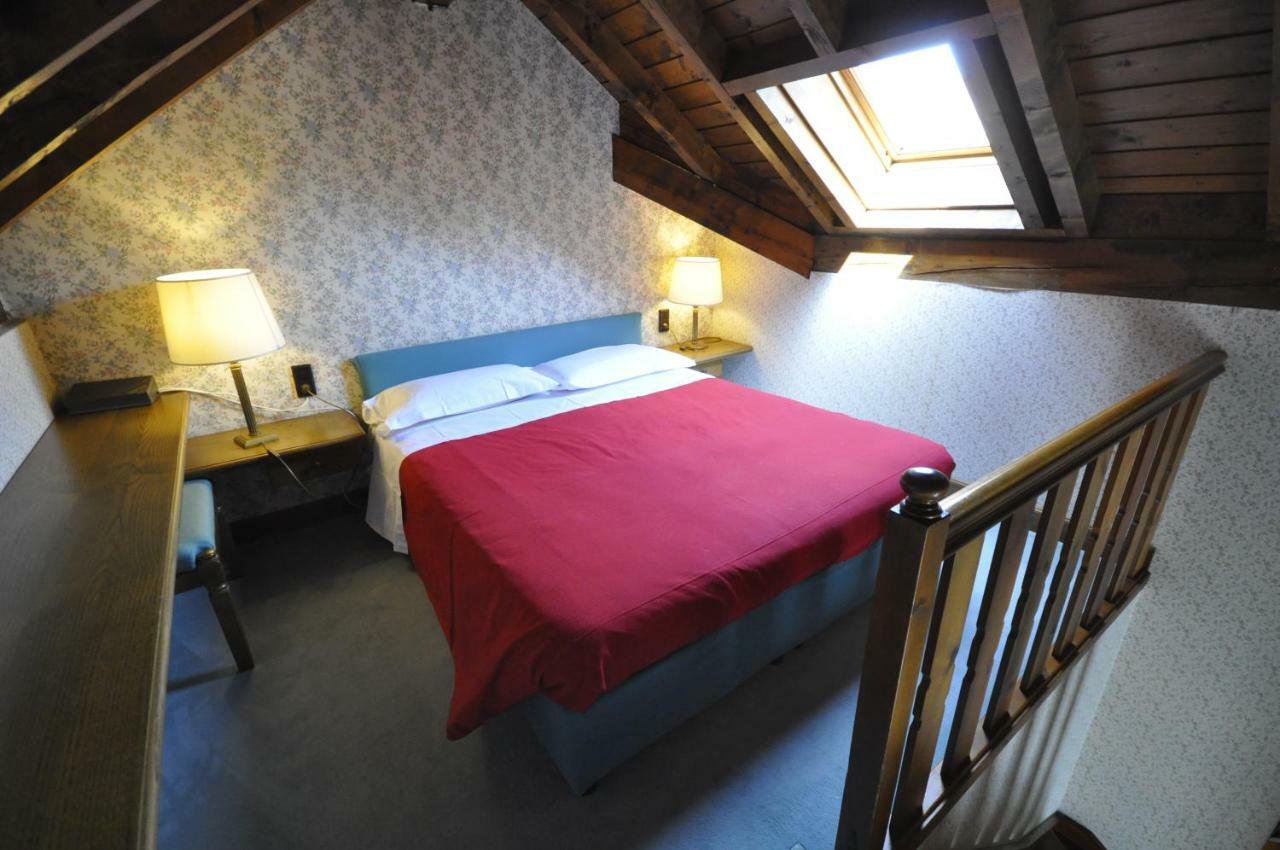 Hotel La Lepre Bianca Галион Екстериор снимка